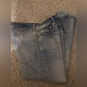 Men’s Topmen blue jeans Size 32/30 relaxed button fly